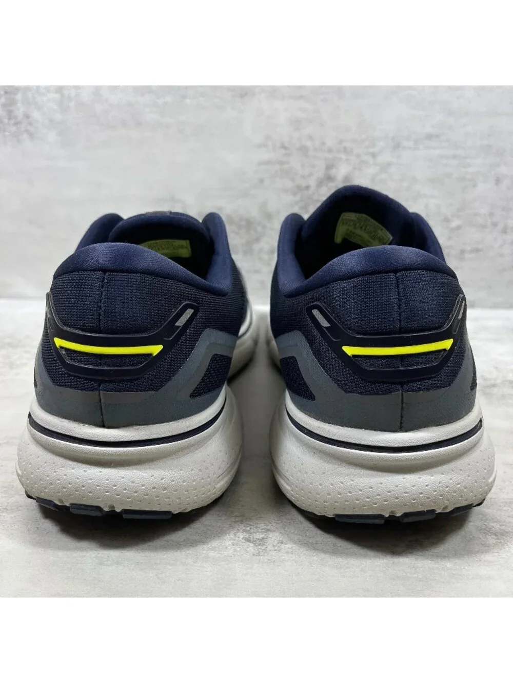 Brooks ghost 15